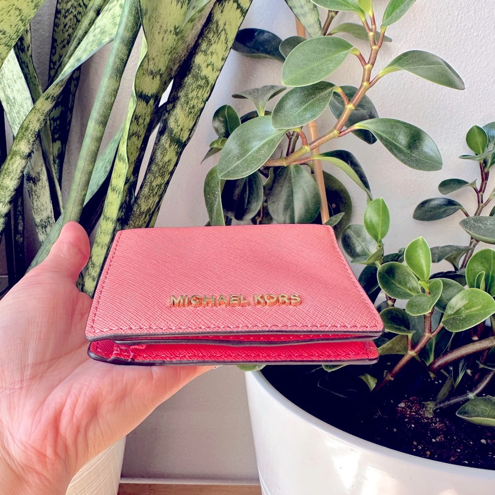 Micheal Kor Wallet - Picture 3 of 4